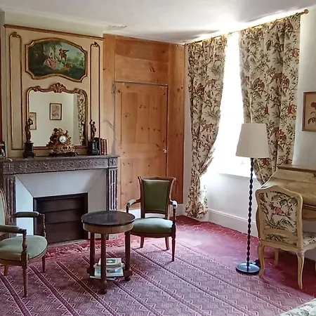 Chateau De Heuqueville